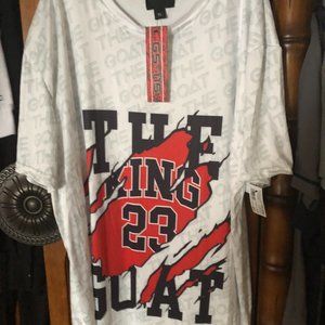 MEN'S  T-SHIRT IN STYLE
